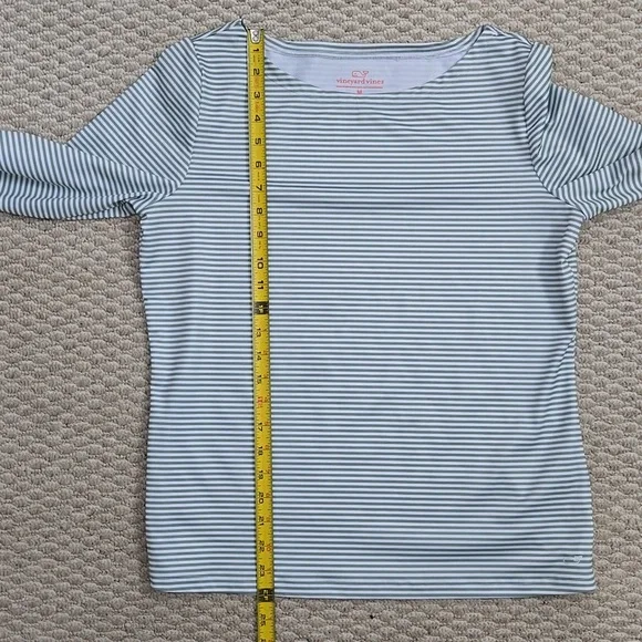 Green and White Striped Vineyard Vines Slub Shirt Size Medium - Picture 6 of 9